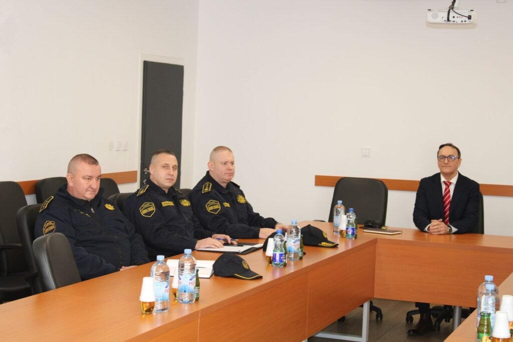 Sastanak policija sud tuzilastvo 1024x683